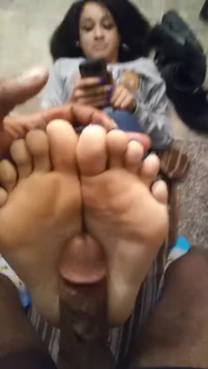 Ebony Feet Fucking - Cute ebony gets her tattooed feet fucked by a large black dick - Feet9